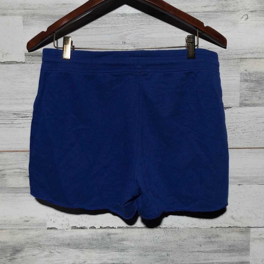 Gap cotton shorts with drawstring NWOT - Picture 2 of 2